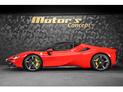 Ferrari SF90 Stradale ROSSO CORSA
