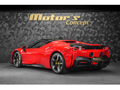 Ferrari SF90 Stradale ROSSO CORSA