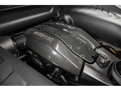 Ferrari F8 Tributo V8 - GRIGIO SILVERSTONE 740