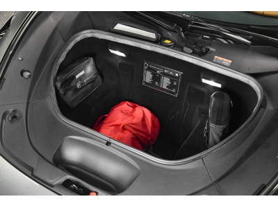 Ferrari F8 Tributo V8 - GRIGIO SILVERSTONE 740