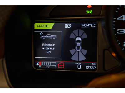 Ferrari F8 Tributo V8 - GRIGIO SILVERSTONE 740