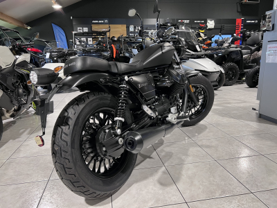 Moto Guzzi V 9 Bobber