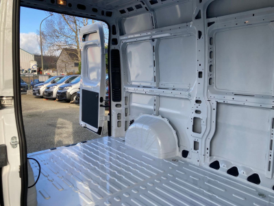 Opel Movano 140 BA8 L3H2 Navi/Klimaauto/Kamera