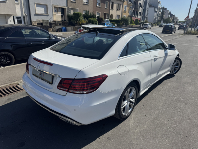 Mercedes-Benz E 220 COUPE AMG Line 7G-DCT BlueTec