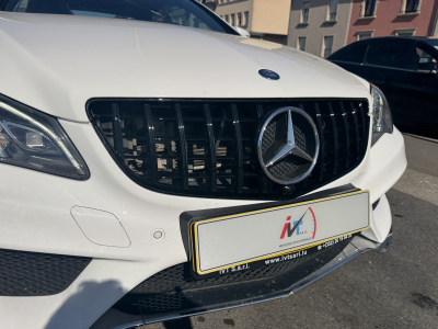 Mercedes-Benz E 220 COUPE AMG Line 7G-DCT BlueTec