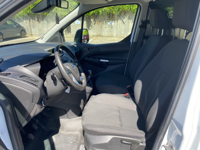 Ford Transit Connect Transit Connect 1.5Tdci 100cv - Eclairage d'intervention