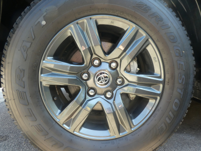 Toyota Hilux D-4D Auto. Double Cab. 4WD Comfort 