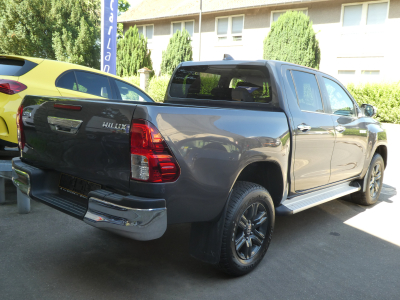 Toyota Hilux D-4D Auto. Double Cab. 4WD Comfort 