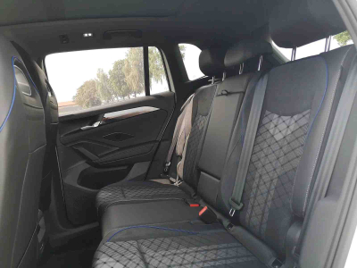 Volkswagen Tiguan 2.0 TDI 193 DSG 4 Motion R-Line