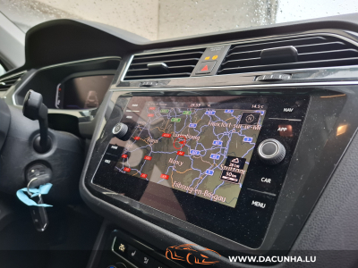 Volkswagen Tiguan 2.0 TDI 150 R-LINE NAVI, DIGITAL COCKPIT, LED, CHAU. AUXILIAIRE, ALU 19'', ATT. REMORQUE, COFFRE ELECT.,
