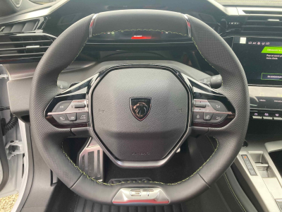 Peugeot 308 1.5 BlueHDI 130 EAT8 GT