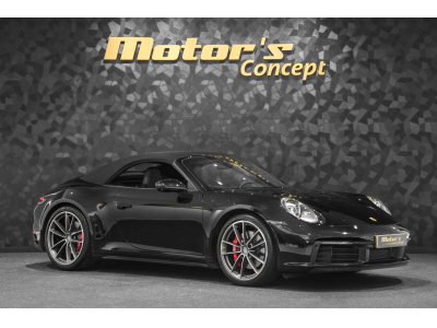 Porsche 992 Carrera 4S Cabriolet PDK