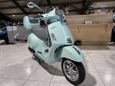Vespa GTS 125 Classica