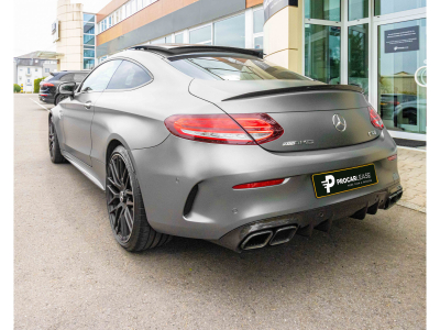 Mercedes-Benz C 63 AMG COUPE/DISTRONIC/CARBON/PERFO/360/VOLL/MAGNO DESIGNO