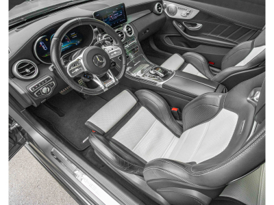 Mercedes-Benz C 63 AMG COUPE/DISTRONIC/CARBON/PERFO/360/VOLL/MAGNO DESIGNO
