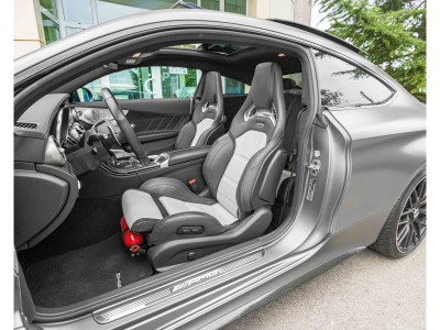 Mercedes-Benz C 63 AMG COUPE/DISTRONIC/CARBON/PERFO/360/VOLL/MAGNO DESIGNO