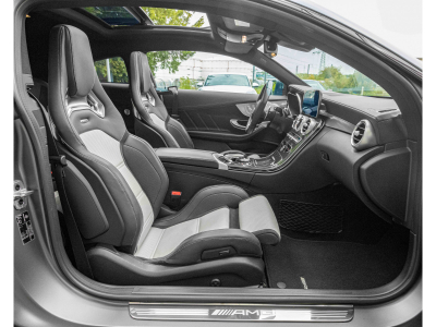 Mercedes-Benz C 63 AMG COUPE/DISTRONIC/CARBON/PERFO/360/VOLL/MAGNO DESIGNO