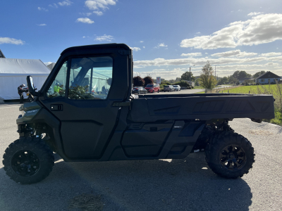 Can-Am Traxter PRO DPS HD10 T1b + 60km/h noir  prix sans accessoires