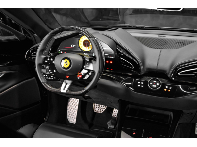 Ferrari Purosangue 6.5 V12