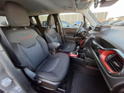 Jeep Renegade B.AUTO, 4*4, TRAILHAWK , 170