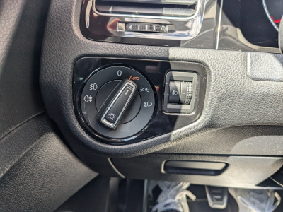 Volkswagen Golf 1.2 TSI ALLSTAR CLIM AUTO RADAR AV/ARR CRUISE CONTROL