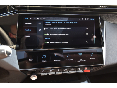 Peugeot 408 1.6 PHEV Hybrid EAT8 Allure