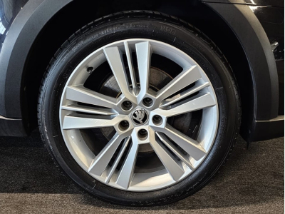 Skoda Octavia 2.0 TDI 184 DSG 4X4 SCOUT PANO CUIR NAVI