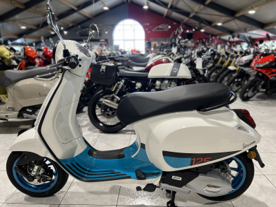 Vespa Primavera 125 VIBE