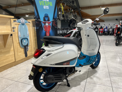 Vespa Primavera 125 VIBE