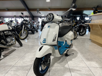 Vespa Primavera 125 VIBE