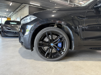 BMW X6 M /Pano/HUD/SoftClose/Keles/360° ACC/ /21/B&O