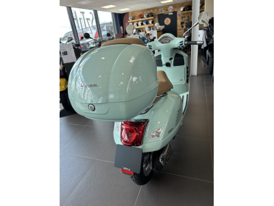 Vespa GTS 125 