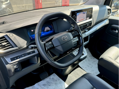 Toyota Proace VERSO Garantie 4/2035 L1 7 SITZE VIP LOUNE PANO CUIR NAVI