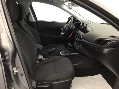 Fiat Tipo 1.5 Hybrid 130 DCT4 Cross