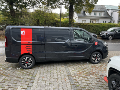 Renault Trafic AT9 170 L2H1 LM17/Navy/Holzverkleidung