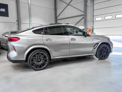 BMW X6 M Competition,/Pano/Display/Soft/Keles/360° ACC+ AHK/ Laser Sitzlüftung/22/