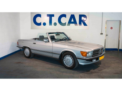 Mercedes-Benz SL 560 Auto.