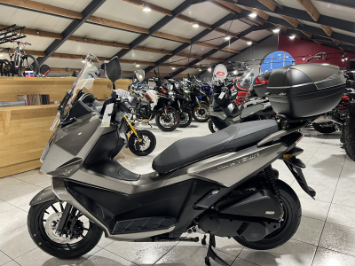 Kymco Skytown 50 
