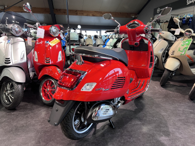 Vespa GTS Super 310