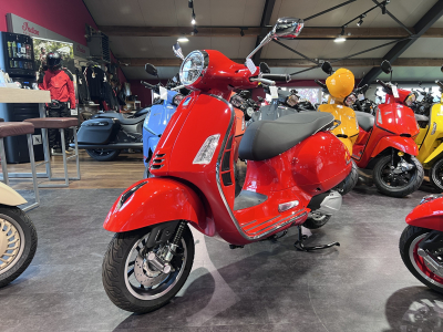Vespa GTS Super 310