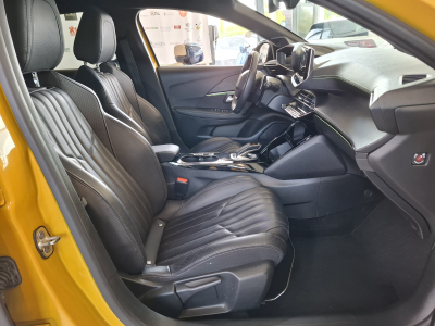 Peugeot 208 GT PACK 1.2 STOP&START 130 EAT8, 1 HAND, CUIR, NAVI , CAMERA