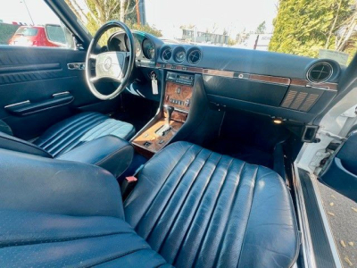 Mercedes-Benz SL 560 R107- top Zustand - 2 HAND