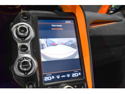 McLaren 720S COUPÉ PERFORMANCE - PACK CARBONE - ELITE PAINT