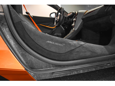 McLaren 720S COUPÉ PERFORMANCE - PACK CARBONE - ELITE PAINT