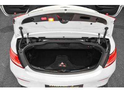 Mercedes-Benz C 63 AMG Cabriolet V8
