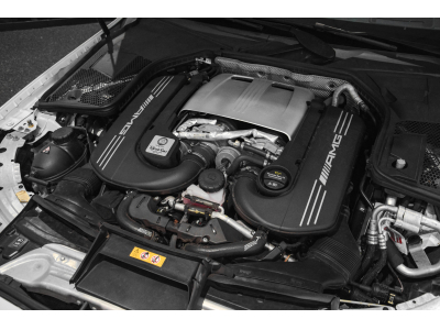 Mercedes-Benz C 63 AMG Cabriolet V8