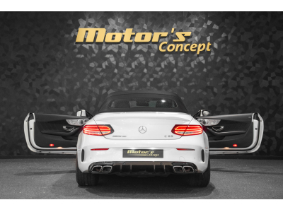 Mercedes-Benz C 63 AMG Cabriolet V8