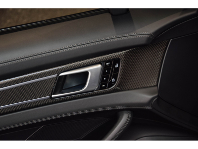 Porsche Panamera Turbo V8
