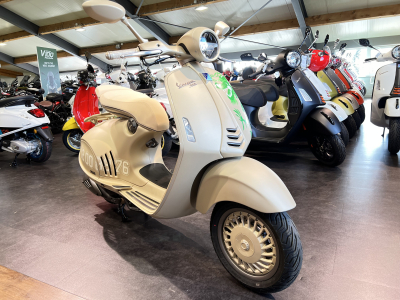 Vespa 946 DRAGON