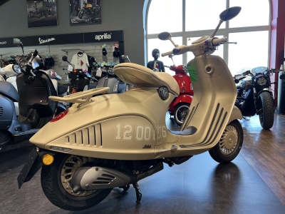 Vespa 946 DRAGON